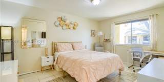 3095 N Oakland Forest Dr Gallery 15