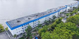 1170 NE 191st St Gallery 27