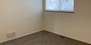 AVAILABLE NOW!! East side - 3 Bdrm, 1.5 Bath Gallery 41