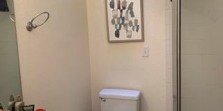 Charming 2 Bed/1.5 Bath Townhome Near Downtown Boulder Gallery 11