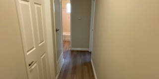 Large: 4 Bedroom 2.5 Bath Home Gallery 18
