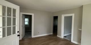 1820 Pearl Street Gallery 1