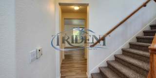 Beautiful 4 bedroom, 2 ½ bath, 2 story house Gallery 7