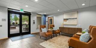 Destinations Lynnwood 61+ Active Adult Apartment Homes Gallery 84