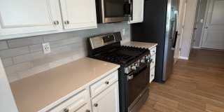 Stunning Westerville Condo with Loft | 2,086 Sq Ft | Garage | Move-In Ready Gallery 15