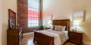 Pacific Mill Lofts Gallery 40