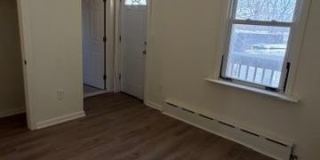 231 3RD Street Gallery 14