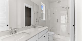 105 Bloomsbury Street Gallery 14