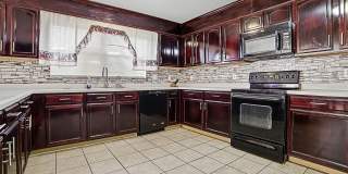 4547 ASHTUBULA COURT Gallery 14