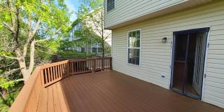 45512 LAKEMONT Square Gallery 21