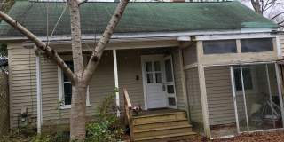 202 Maple Ave Apt B Gallery 1