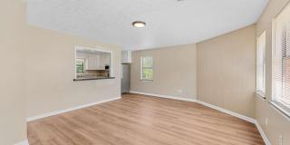 217 Tanglewood DR B Gallery 1