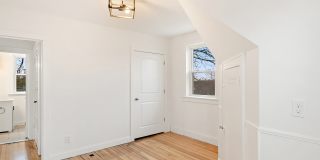 127 Maple Avenue Gallery 16