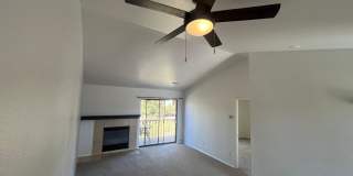 $500 OFF MOVE IN SPECIAL-  2BD/2BA with in unit washer/dryer Gallery 17