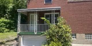 185 Howard St Gallery 1