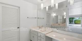 7238 E. Joshua Tree Ln. Gallery 22