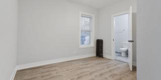 6942 N Wolcott Ave Gallery 8