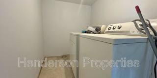 908 Bilmark Ave Gallery 16