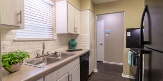 Auburn Creek Apartments Gallery 13