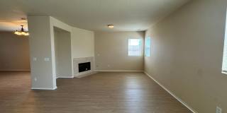 Spacious SW Bakersfield Home! Gallery 3
