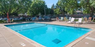 Burnsville Parkway Apartments Gallery 11