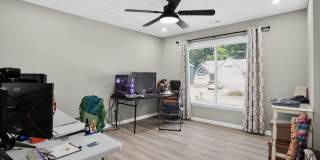 Spacious 4BR Condo in Newport News Spacious 4BR Condo in Newport News Gallery 21