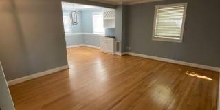 1068 Nichols St. ~ 2 bedroom / 1.5 bathroom town home ~ Near Cameron Village and Downtown Raleigh areas Gallery 3