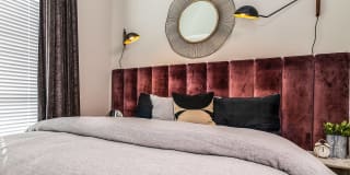 Canal 1535 Gallery 31