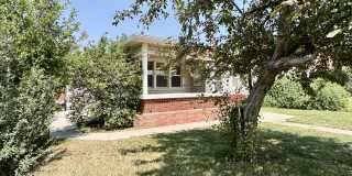 522 West Pershing Boulevard Gallery 2