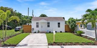 308 SW 1st Street Gallery 1