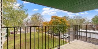 The Oaks of Lakeville Gallery 31