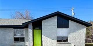 1227 Airline Gallery 1