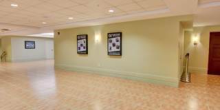3057 Yarmouth C Gallery 35