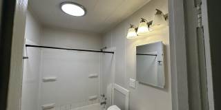 919 South Clements Street Gallery 15