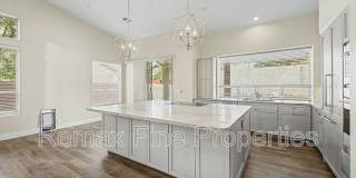 9118 E Topeka Drive Gallery 6