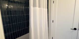 106 N Troy Ave Ave Gallery 6