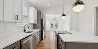 Beautifully Remodeled Home Just Minutes From Downtown Nashville Gallery 15