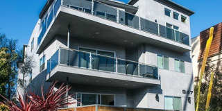 947 4th Street Gallery 2