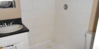 Spacious 2 story Townhouse with Community Pool Gallery 15
