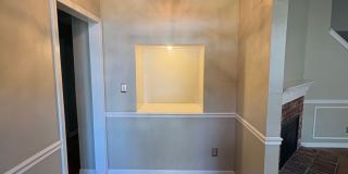 Spacious and well-maintained home located in the heart of Arlington! Gallery 18