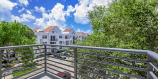 Sheridan Ocean Club Apartments Gallery 73