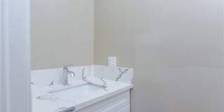 226 S Rexford Drive Gallery 22