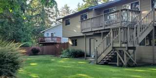 3bd/1.5ba Renton Home Gallery 12