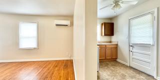 Cozy 2 Bedroom Home!! Gallery 12
