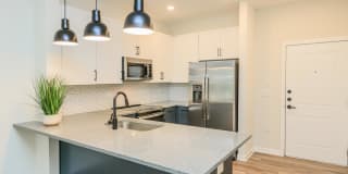 Arboretum West Gallery 44