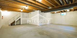 4 Bed/2.5 Baths, 1741 Sqft - 6475 W Kingsley Ave Gallery 32