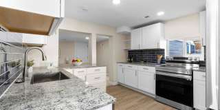 For Rent – Renovated 3 Bedroom Bungalow in Englewood Gallery 6