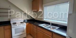 $500 Off First Full Month! Tacoma Duplex - 1711 S 9th St #B, Tacoma, WA 98405 Gallery 7