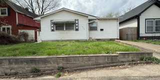 LARGE 4BR ONE LEVEL HOME WITH A GREAT FLOORPLAN.  TONS OF SPACE! Gallery 3