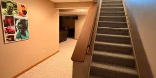 5205 Wabash River Street Gallery 35